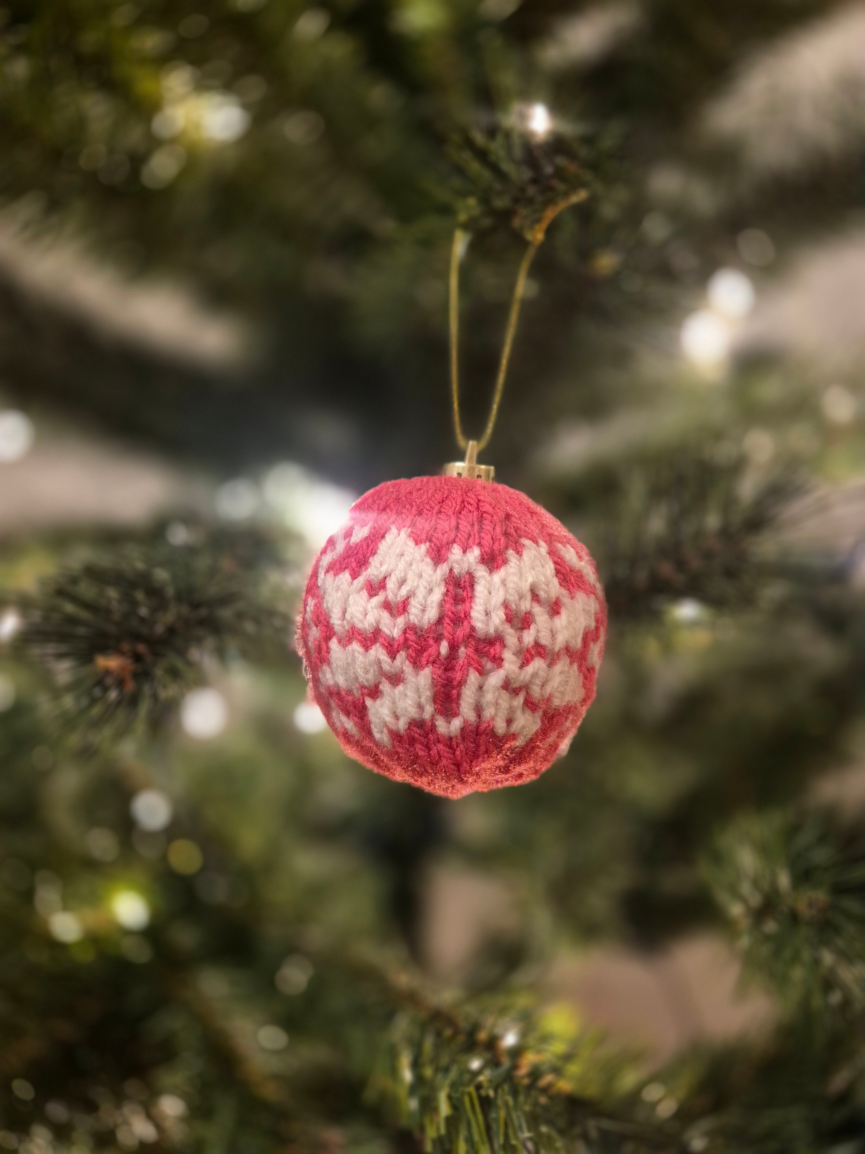 Christmas Tree Knit Baubles -  Snowflakes